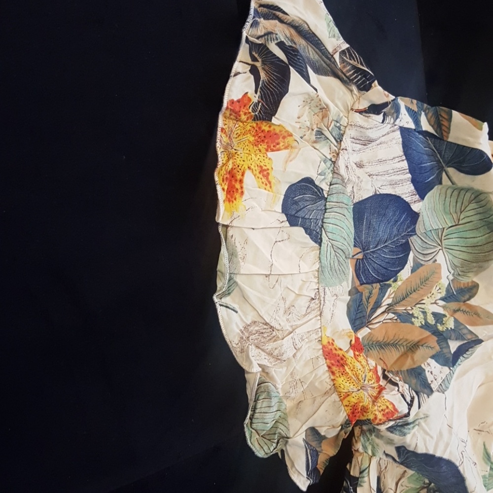 Romper - Picture 4 of 4